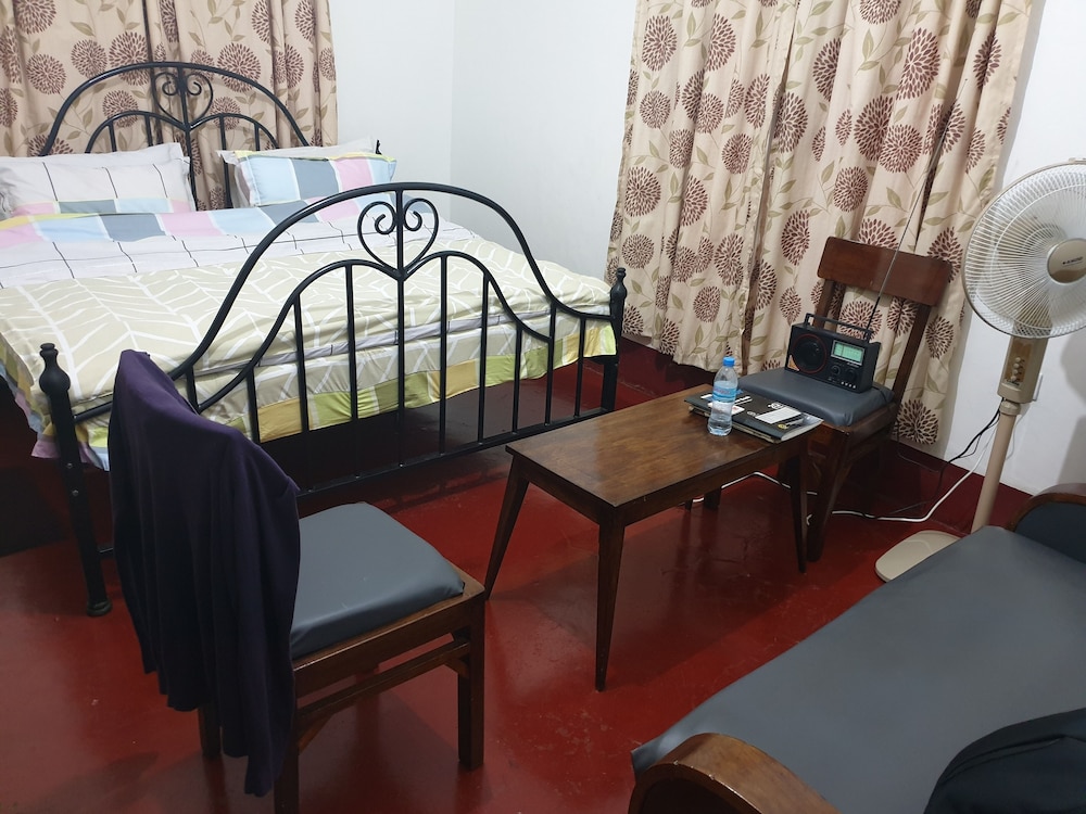 Inviting 2-bed House Komakundi Rural Kilimanjaro view 5
