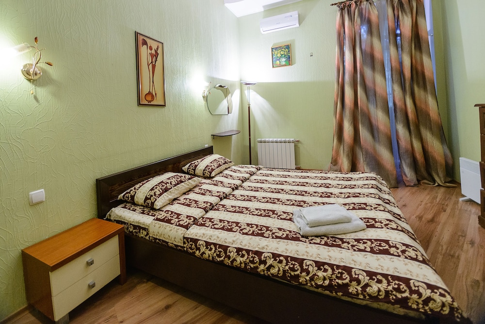 Kiev Accommodation Hotel Service