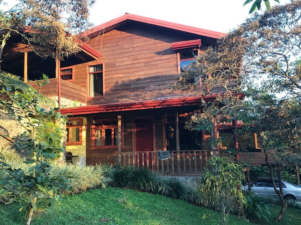 Hotel Villa Turrialba - Image 1