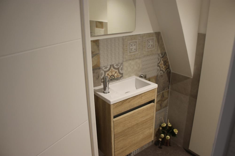 Photo 18