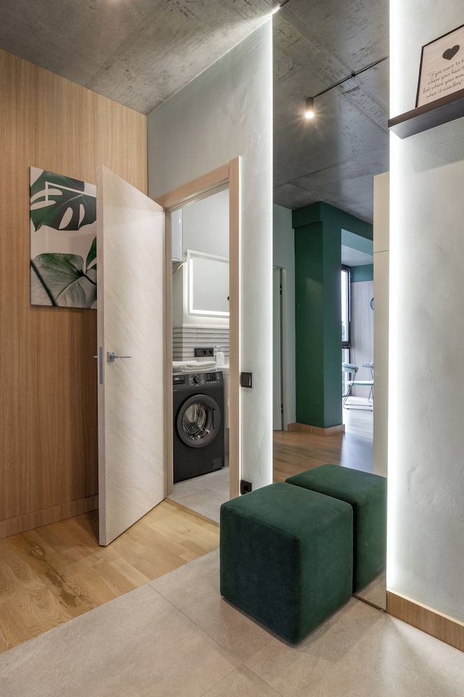 Stylish apartment with a view of Park