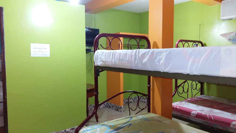 Hotel Eloy Alfaro - Hostel