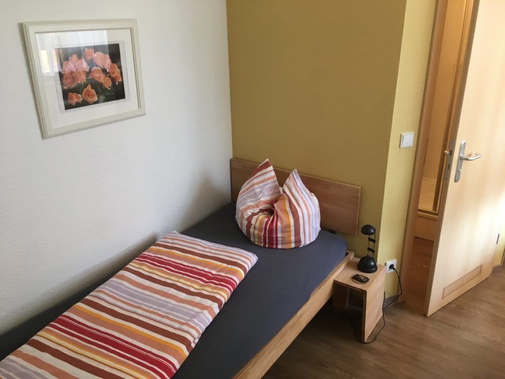 Taunusblick Ferienwohnung und Apartment view 3