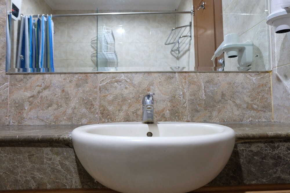 Homey 2Br At Galeri Ciumbuleuit 1 Apartment view 2
