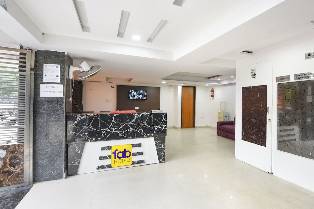 Fabhotel Celebration Home