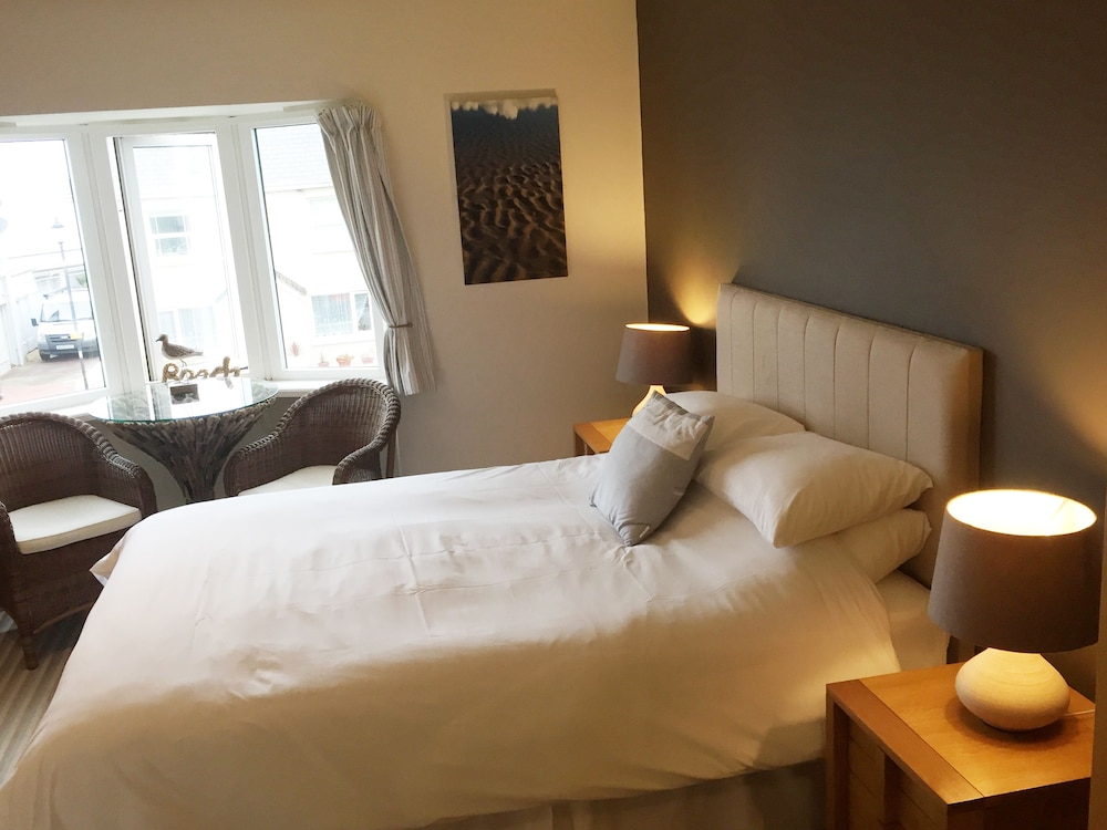 Bideford Vacations - The Waterfront Inn - Property Image 24