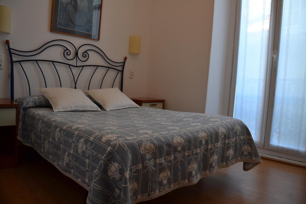 San Sebastian Vacations - Pension San Juan - Property Image 33