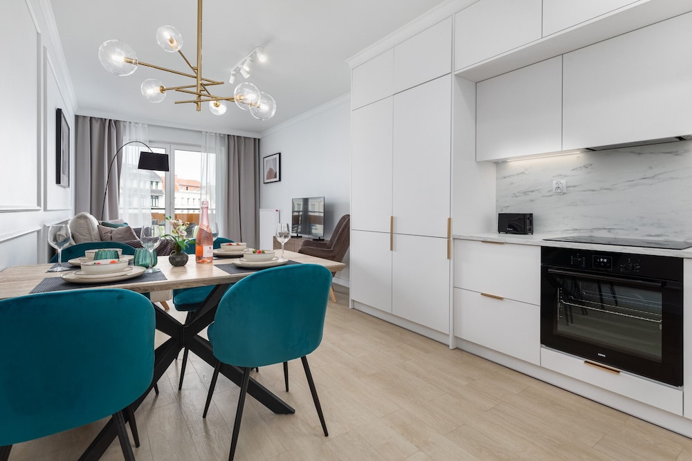 Pl. Słowiański Lux Apartment by Renters