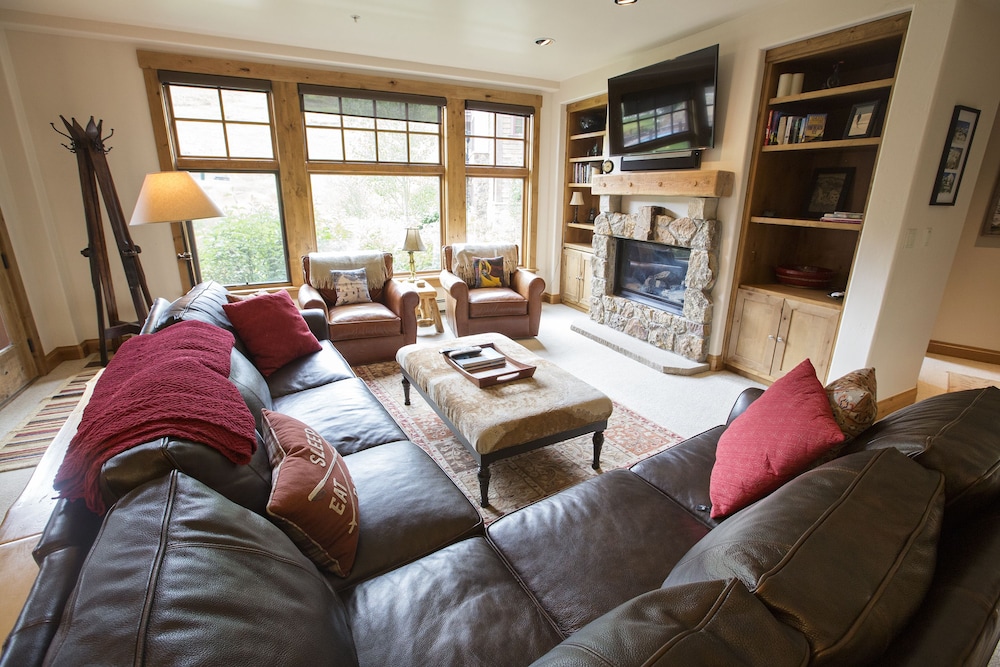 WestWall Lodge - Property Image 45