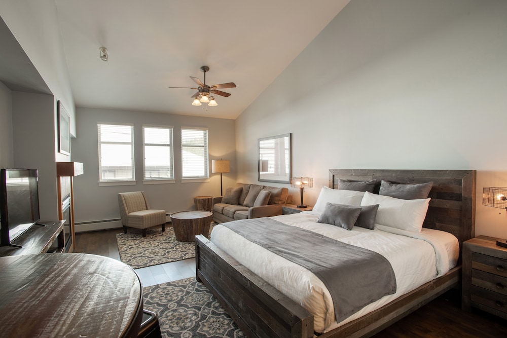 Fraser Crossing/Founders Pointe, Condo  Top Floor Ski-In/Ski-Out (Premium-Rated Condo 3622) - Property Image 3