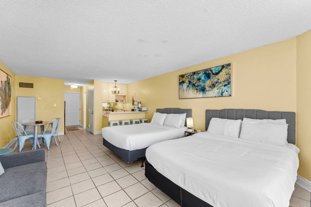 Top of the Gulf 507 Beach Front Resort Ocean View