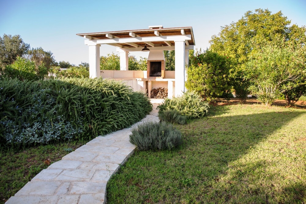 Trullo La Pergola by Wonderful Italy view 5