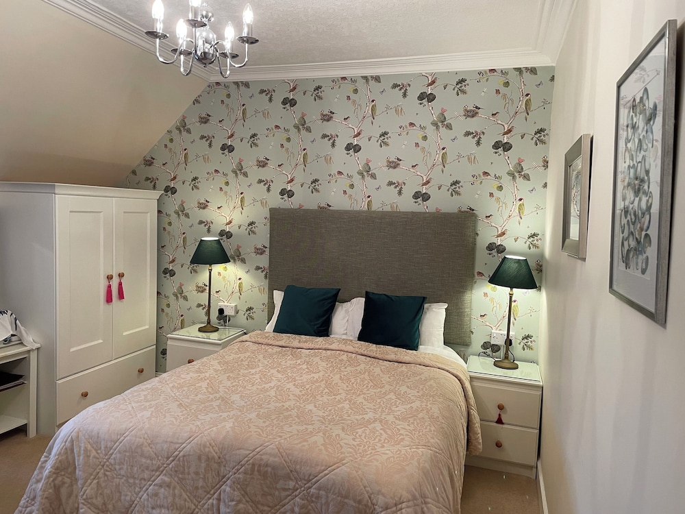 Thistle House Guest House