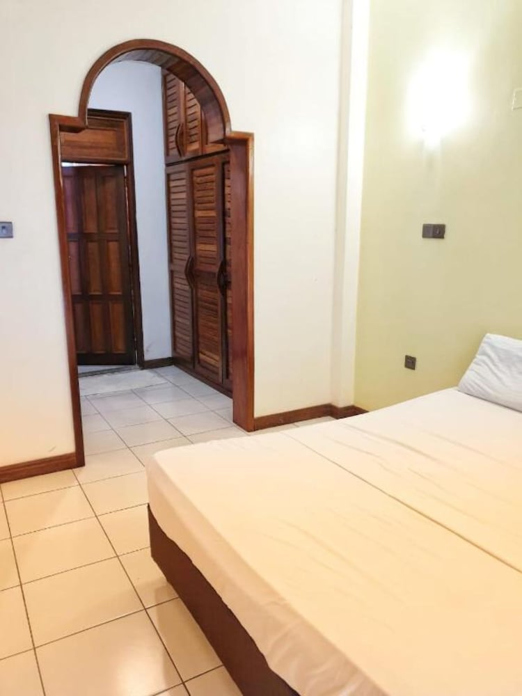 Stay.Plus Bamburi Beachfront Apartment view 2