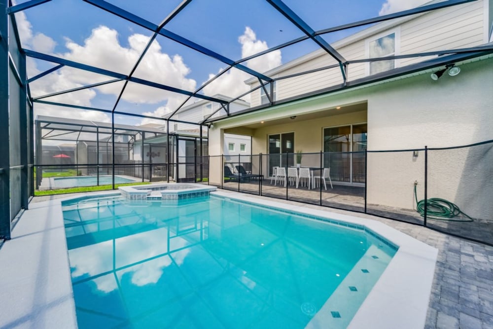 Best Windsor Island House