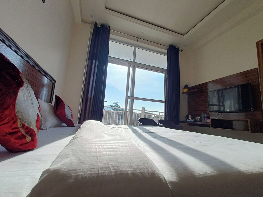 Photo 12