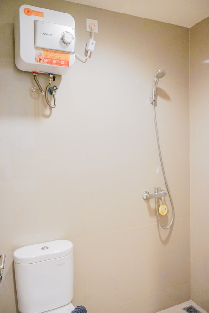Elegant Studio Tree Park Apartment view 4