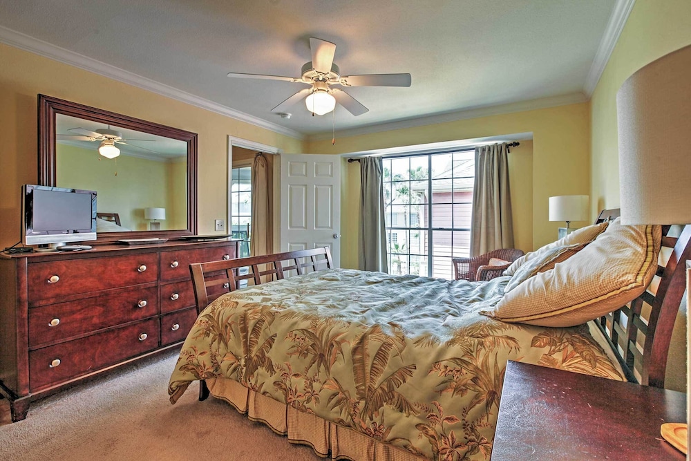 Colorful Galveston Retreat Steps From Beach & Pool view 3