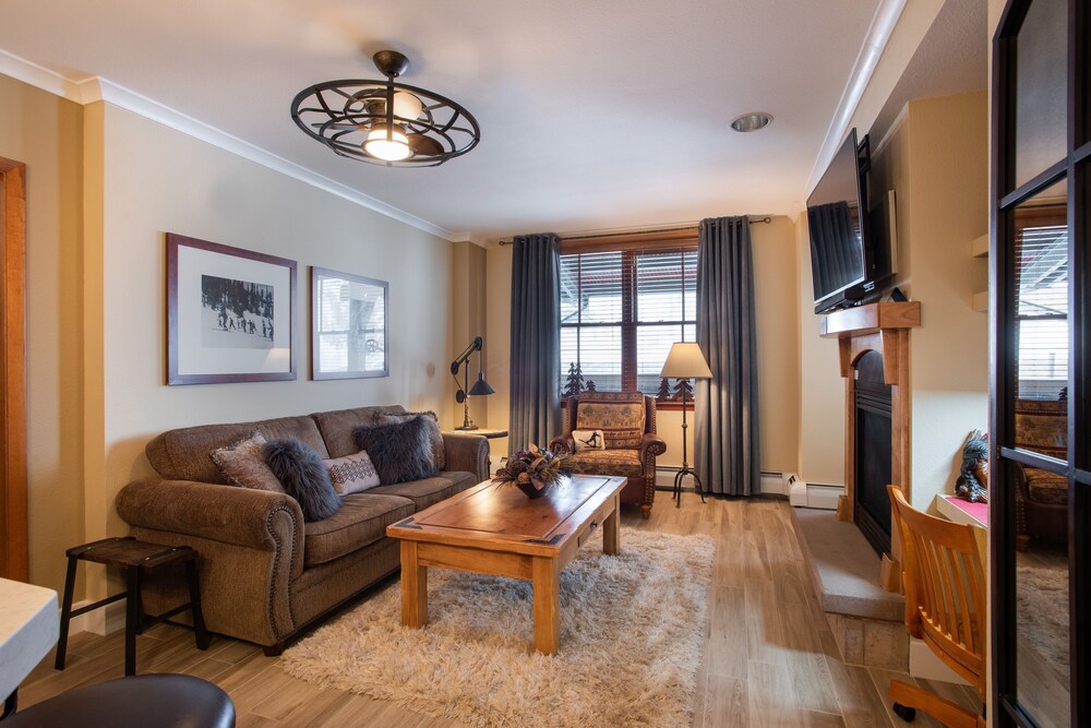 Zephyr Mountain Lodge - Winter Park Vacation Condos