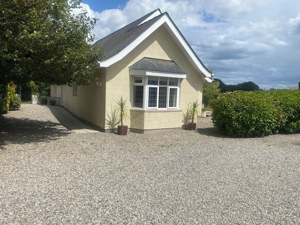 Bedw Arian Cottage