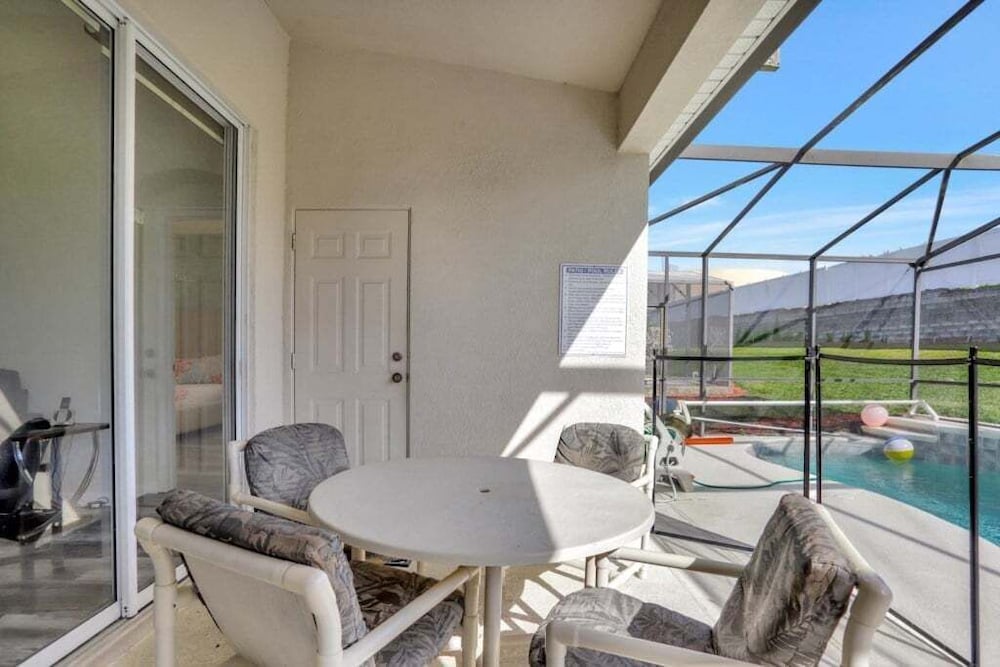 Luxury Windsor Palms Villa W/ Pool Near Disney! 4 Bedroom Villa