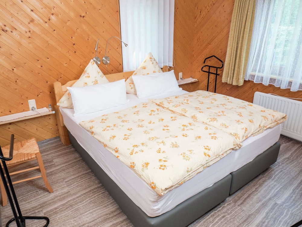 Cozy Holiday Home in Loßburg near Ski Area view 3