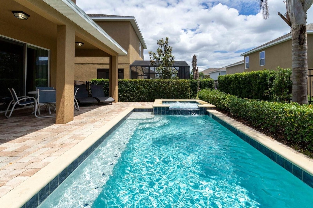 421 NP - Exquisite Retreat at Encore Resort