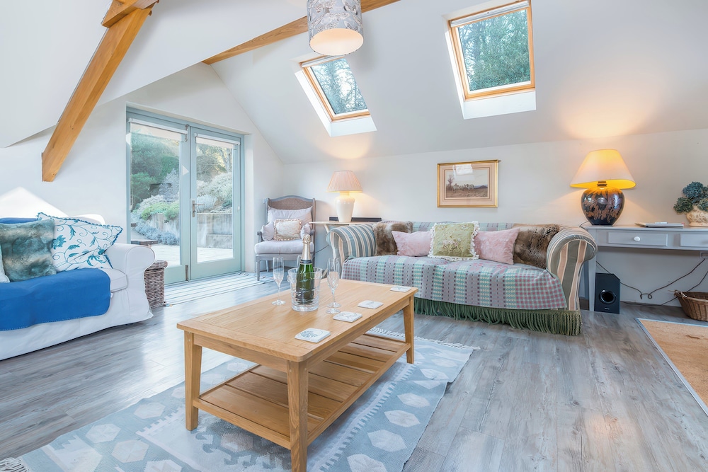 Leeward Cottage view 3