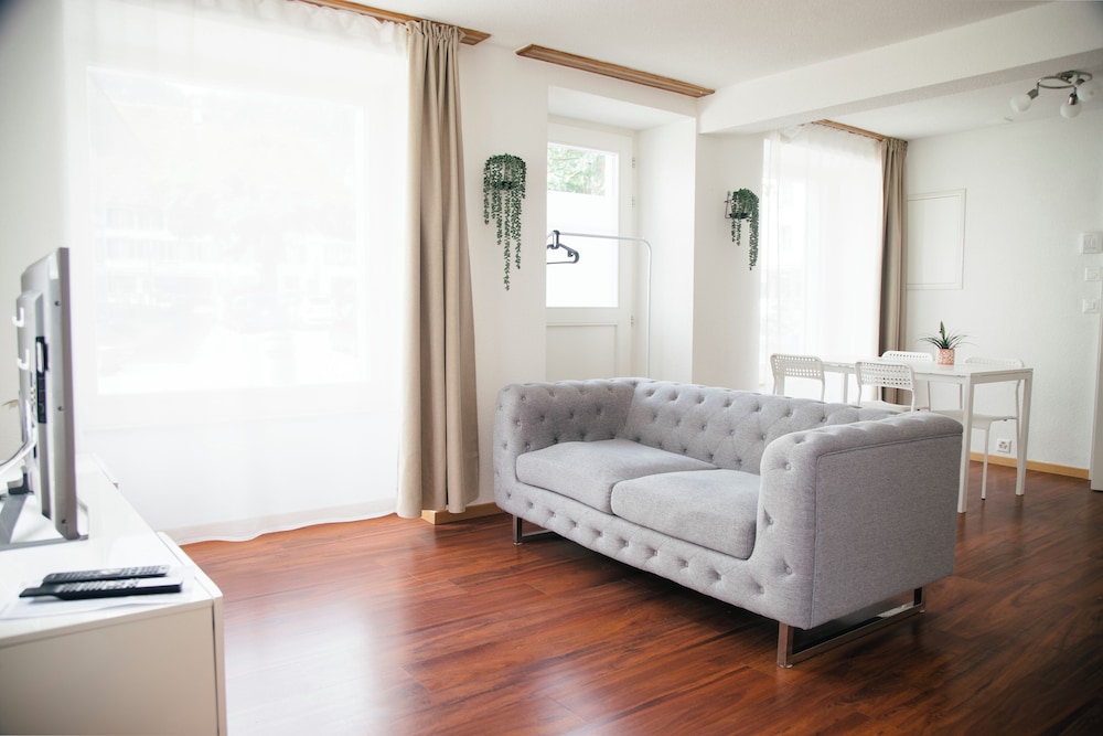 Nimbuzzz Apartments