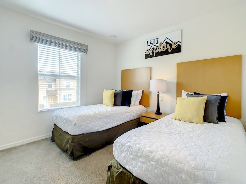 4br Townhome Near Disney W/ Resort Amenities 4 Bedroom Townhouse