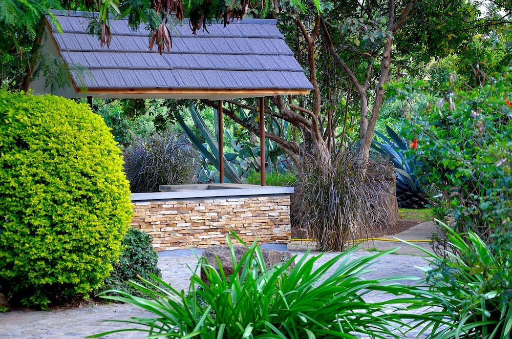 Arumeru River Lodge