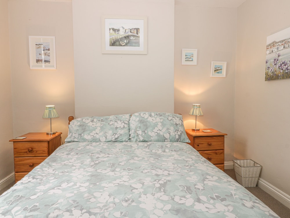Chapel Cottage view 4