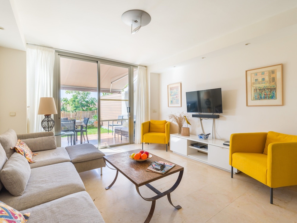 Apartment in Pasito Blanco Near Private Beach