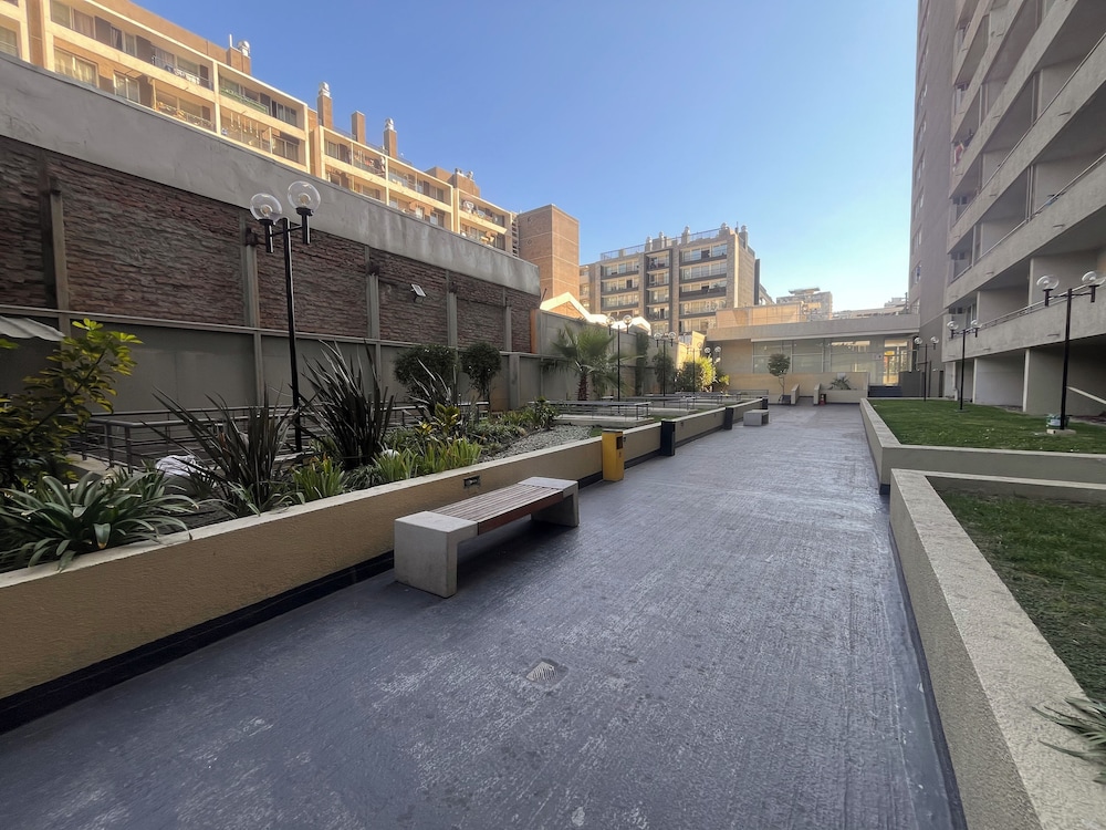 Oceana Suites Serrano