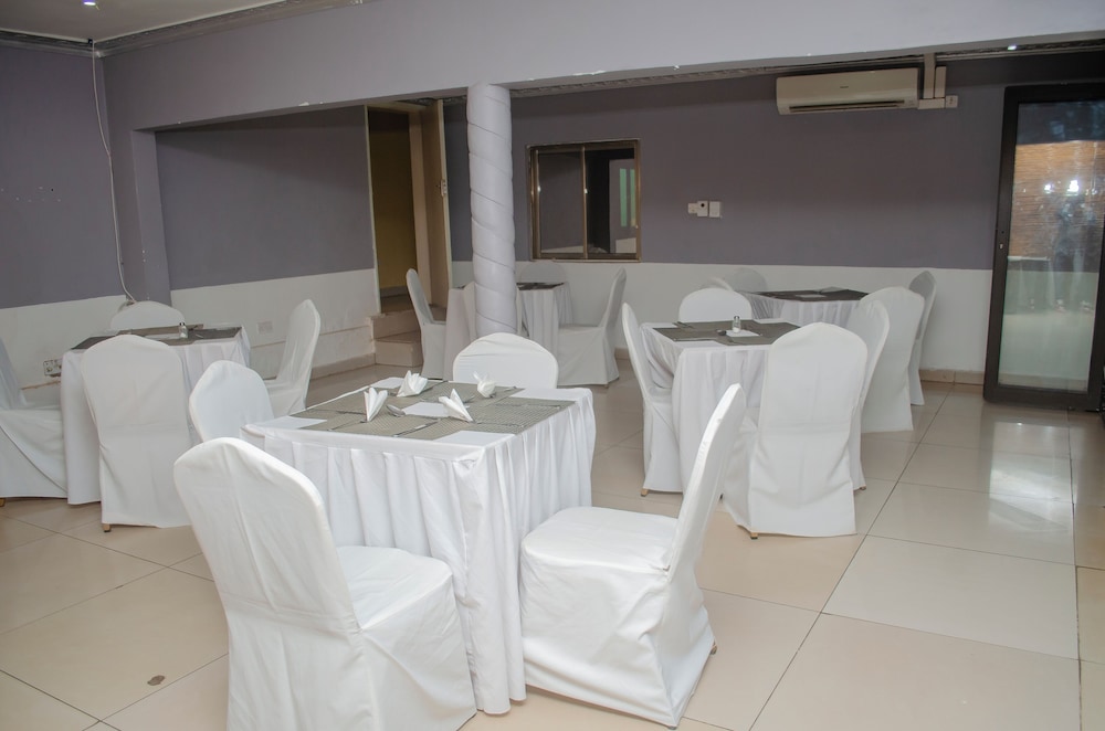 Royal Shalom Lodge