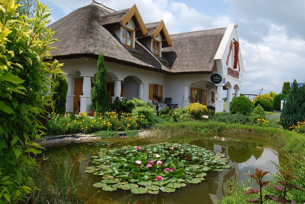 Rigótanya Relax and Wellness