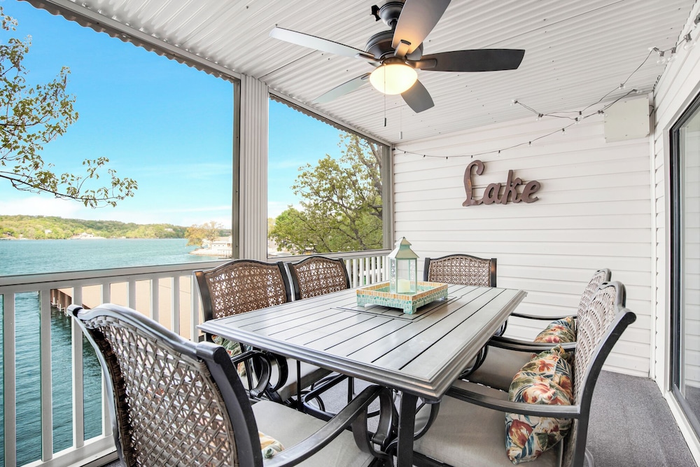 Spacious Family Friendly 3 Bed/3 Bath w/ Amazing Views, Lakeside Pool, & Boat Slip