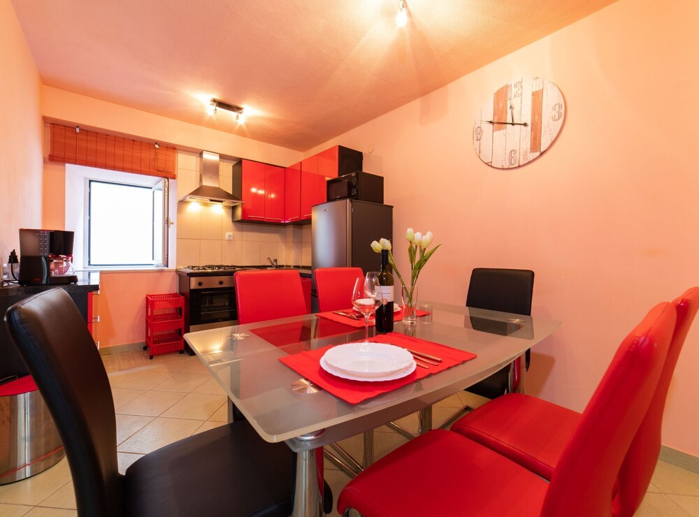 Seafront Villa With Furnished Sun Terrace, Close to the Beach