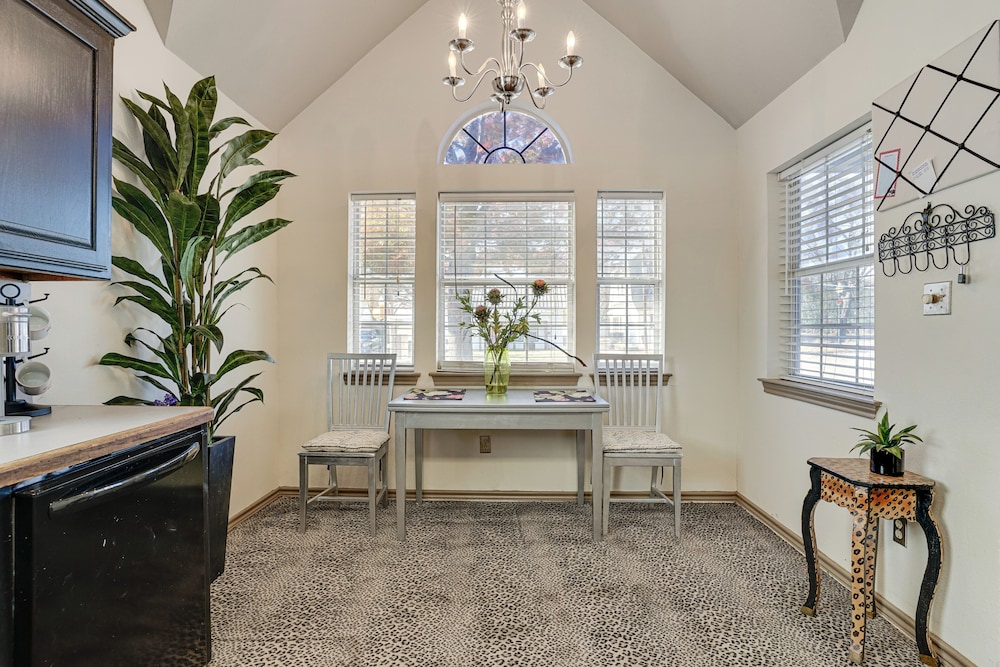 Walk to Shops: Centrally Located Fort Worth Home