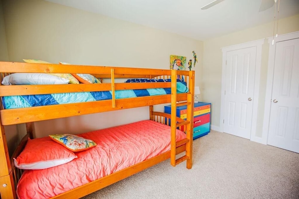 Life's A Beach 4 Bedroom Home by RedAwning