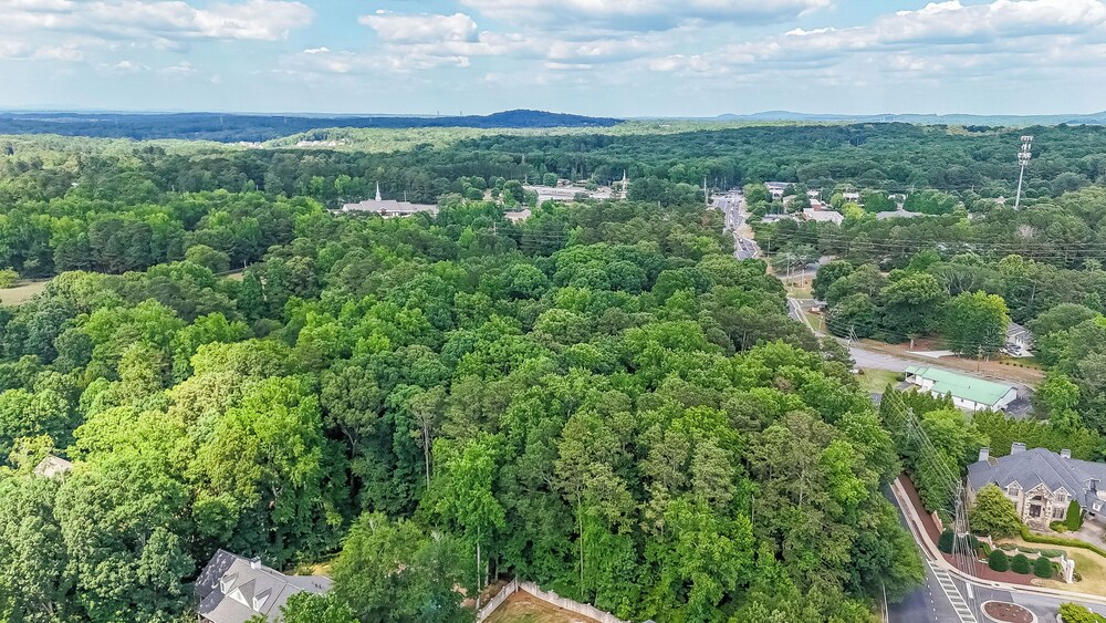 Kennesaw Cottage