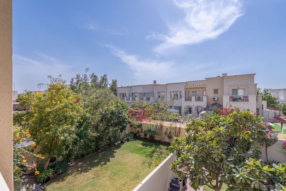 Emirates Living s Fascinating Villa for Everyone