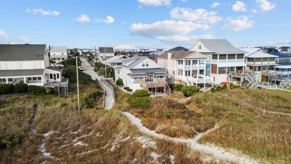 Sunset Shores 5 Bedroom Home