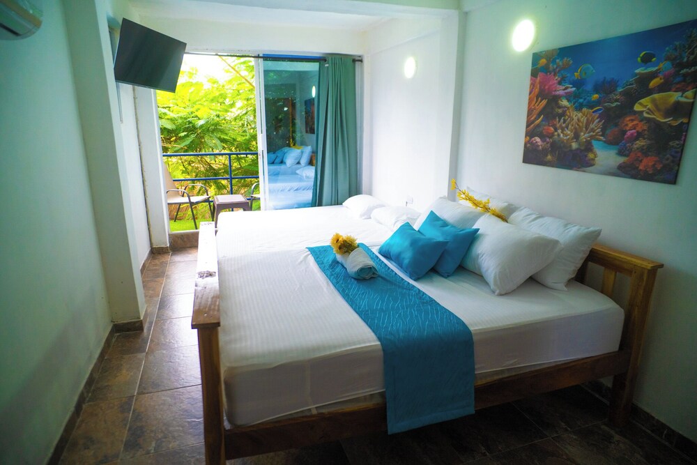 Perla Negra House Hostel Cartagena