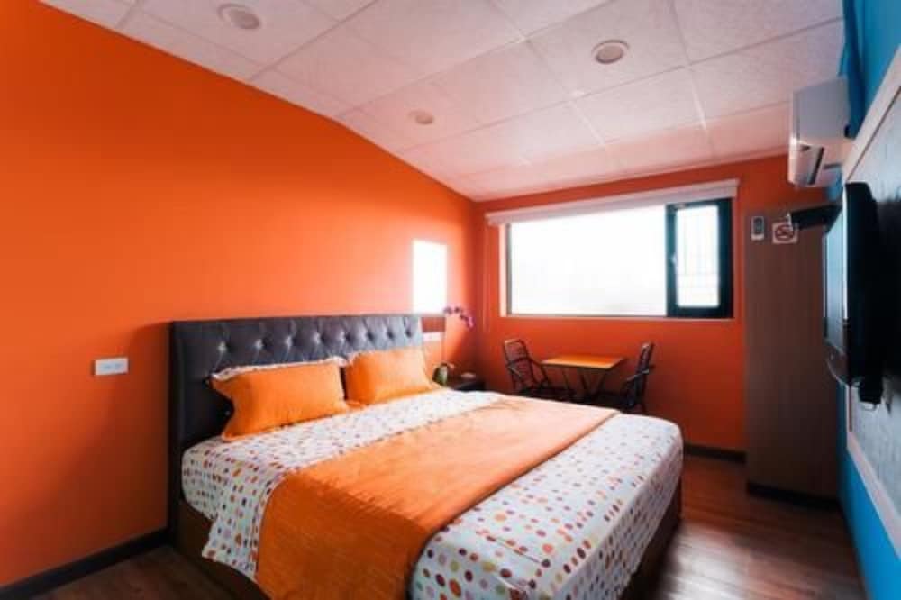 Gen Product B&B