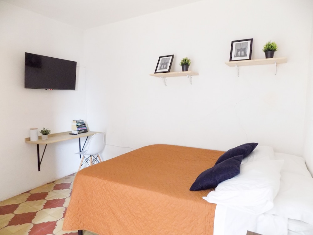 Hostal Urban
