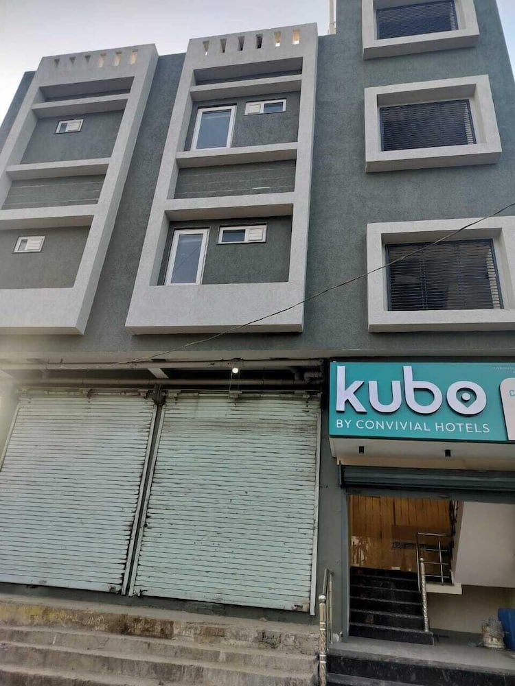 Kubo by Convivial Hotels