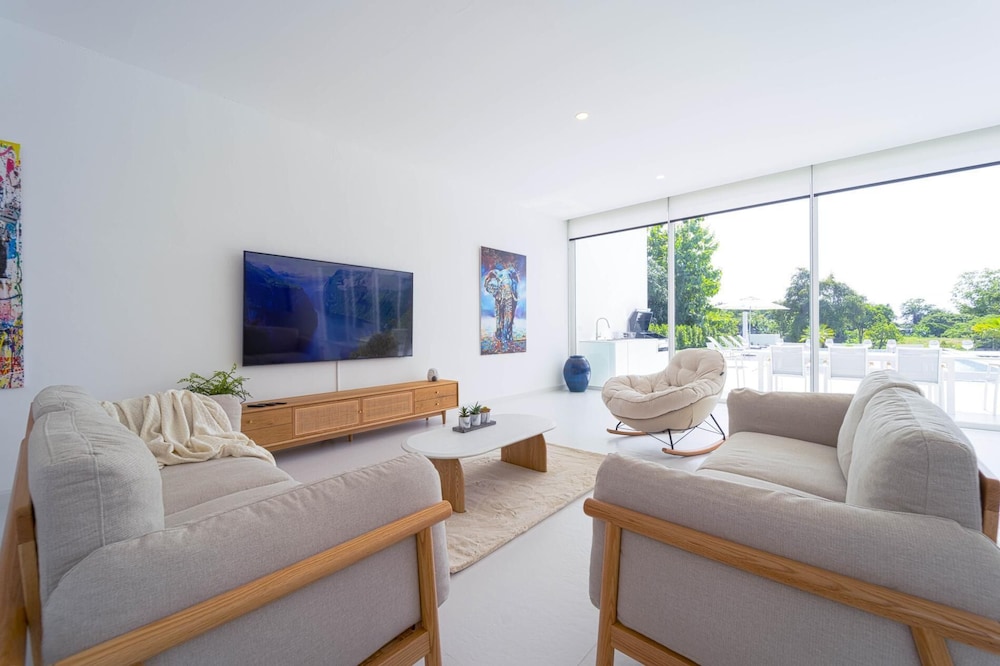 Luxury Villa at Palm Hills GolfClub PH4A