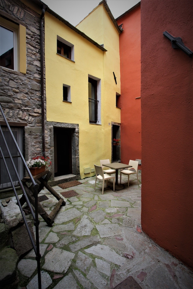 Borgo di Codeglia