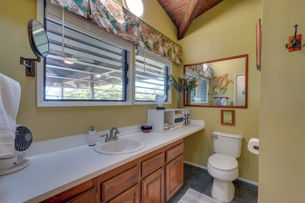 Hale O Aloha Handicap Accessible Gem in Kona!